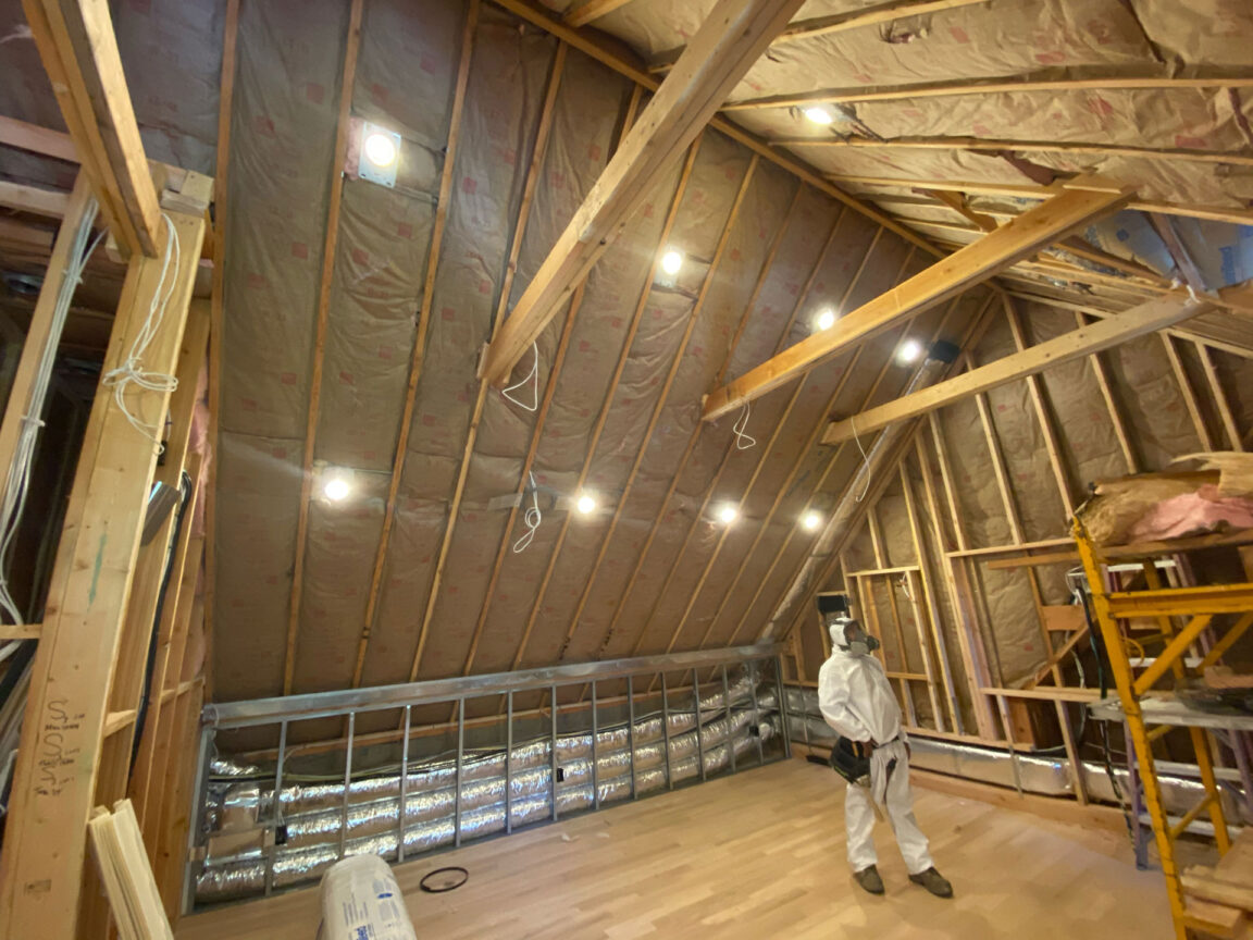 batt fiberglass insulation installation in Roslyn