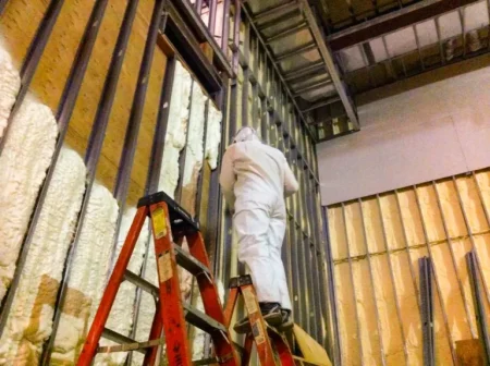 RID blog 3-spray-foam-insulation-in-walls spray foam insulation